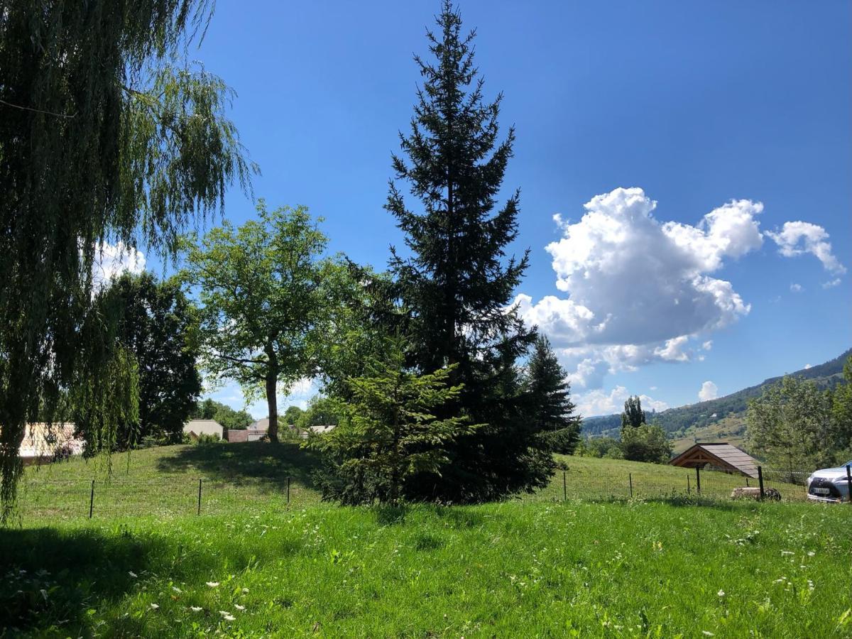 Maison Refaite A Neuf En Pleine Nature Puy-Saint-Eusebe Экстерьер фото